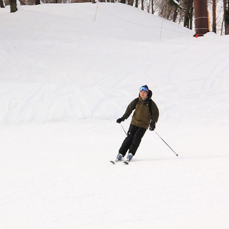 Lodge Yuki Otari Екстериор снимка