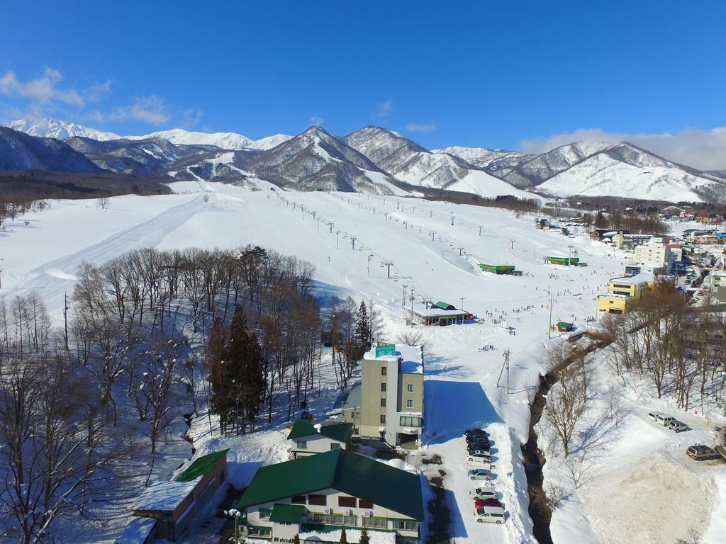 Lodge Yuki Otari Екстериор снимка